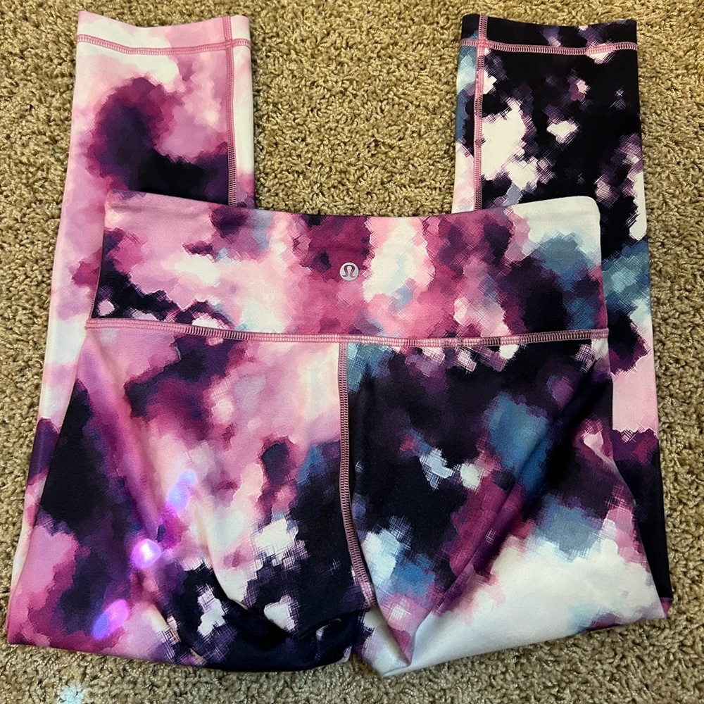 Lululemon Wunder Under Blooming Pixie Crop - image 2